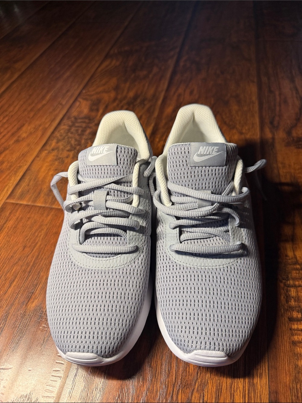 Nike Women's Light Grey Mesh Sneakers. Brand new, no box. Woman’s 6.5